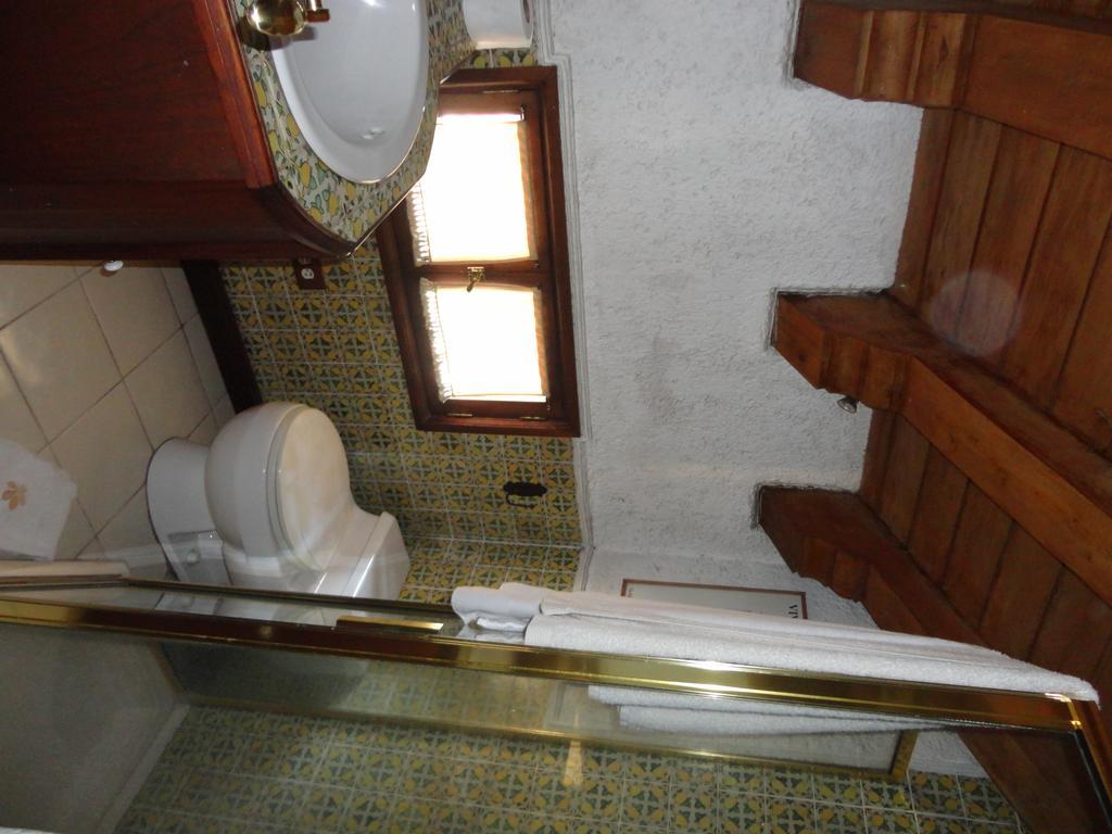 Cissus Hotel Boutique (Adults Only) Antigua Room photo